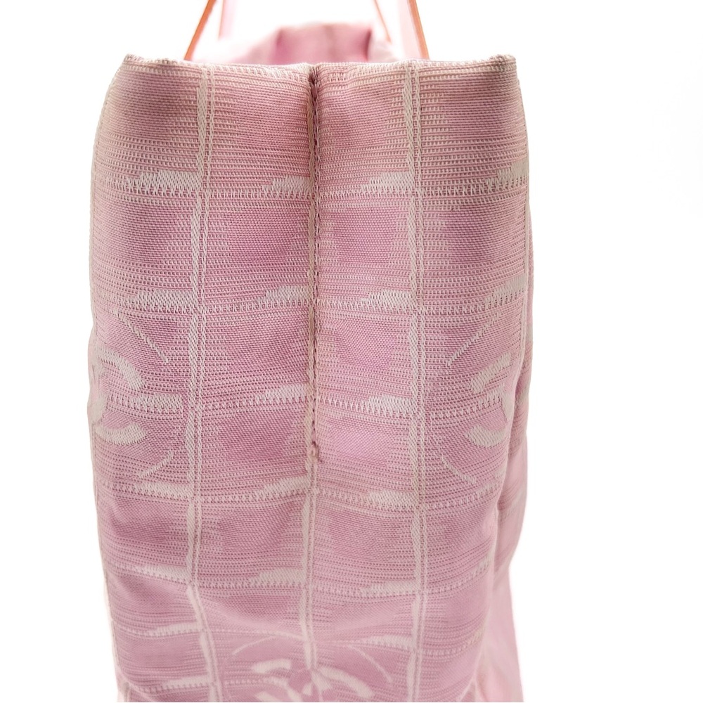 CHANEL Nylon Medium Travel Tote  Bag Pink - Picture 8 of 16